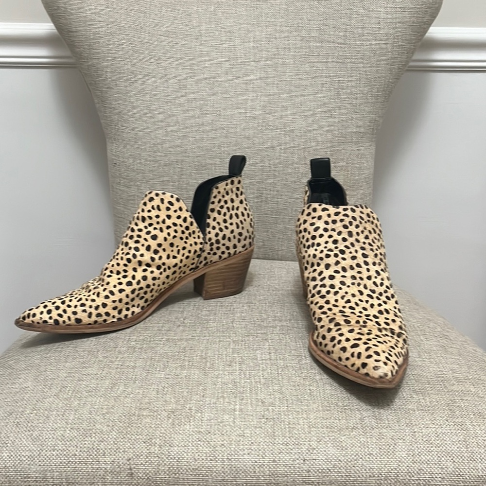 Dolce Vita Cheetah Print Booties